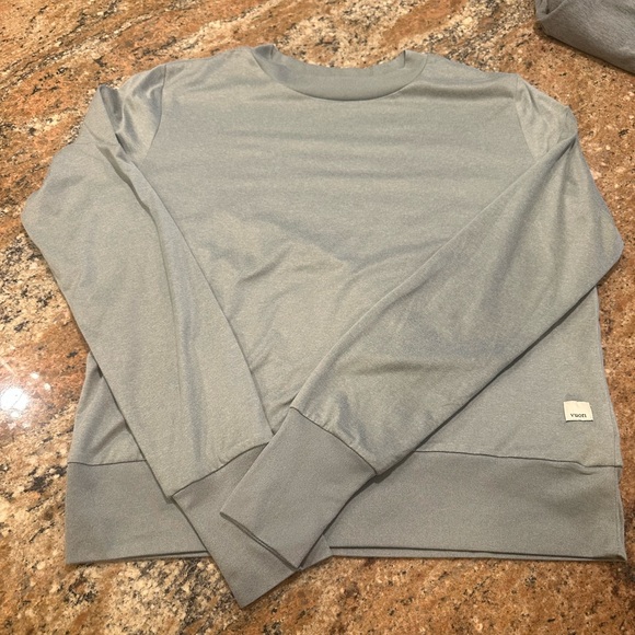 Vuori Tops - Vuori Halo Crew Long Sleeve Green XS